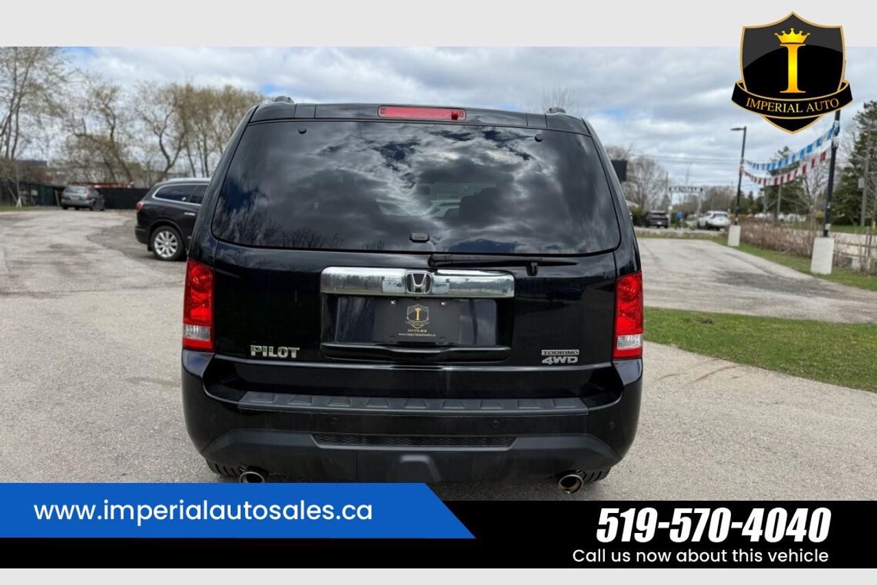 2015 Honda Pilot Touring-8 Passenger Photo