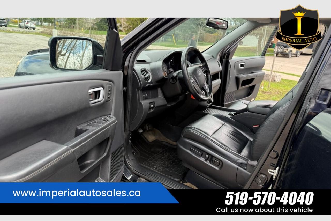 2015 Honda Pilot Touring-8 Passenger Photo