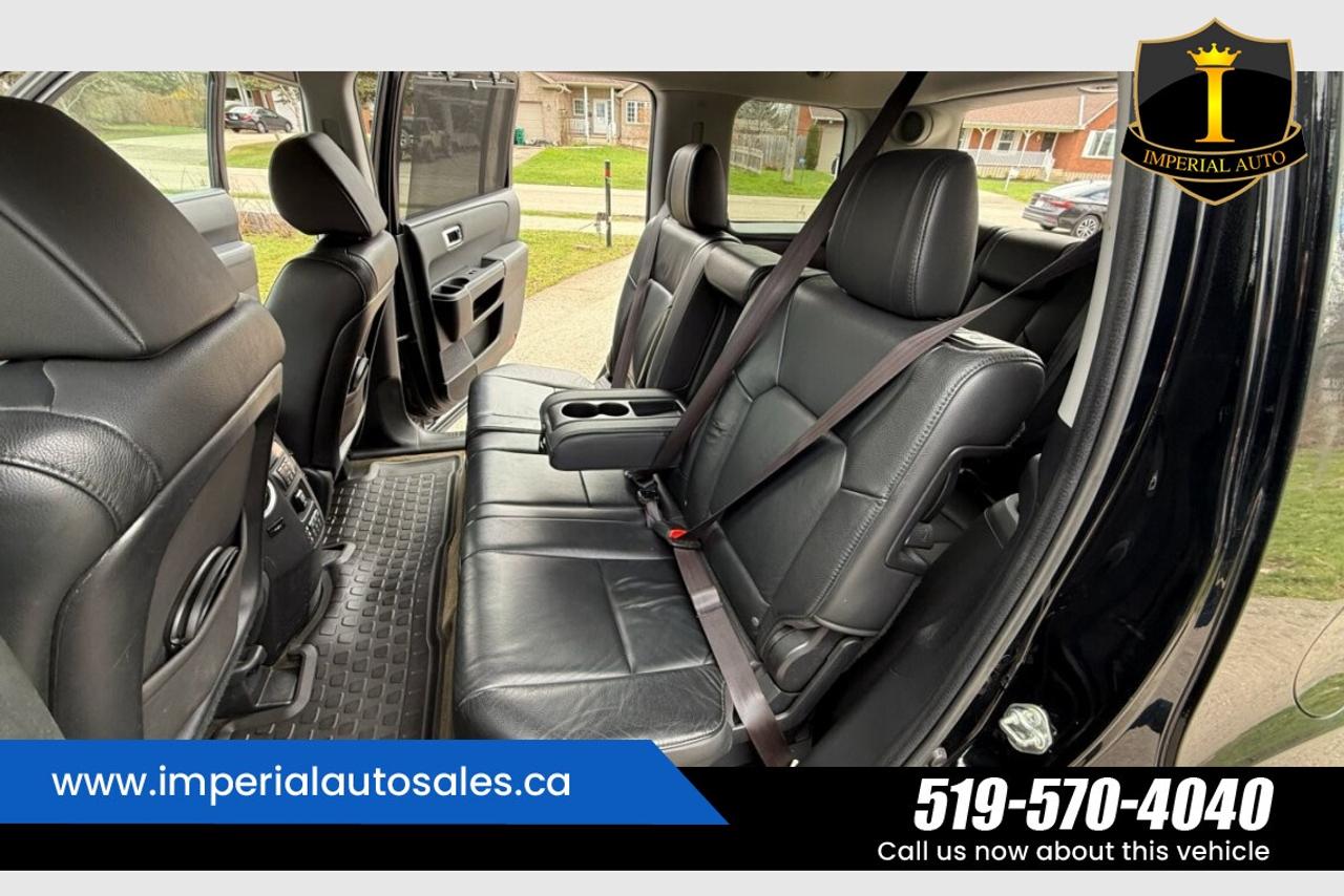 2015 Honda Pilot Touring-8 Passenger Photo