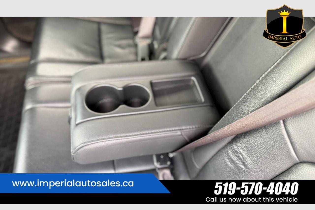2015 Honda Pilot Touring-8 Passenger Photo