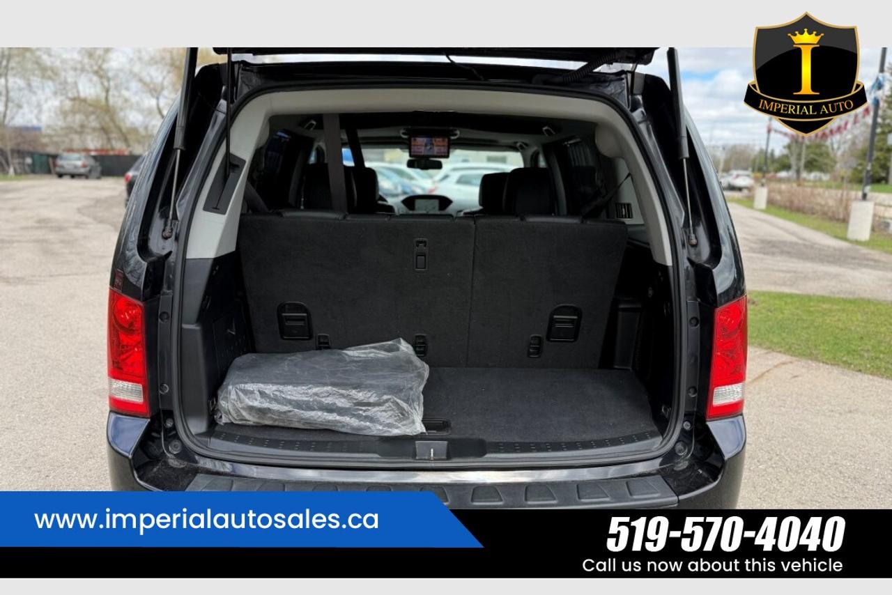 2015 Honda Pilot Touring-8 Passenger Photo