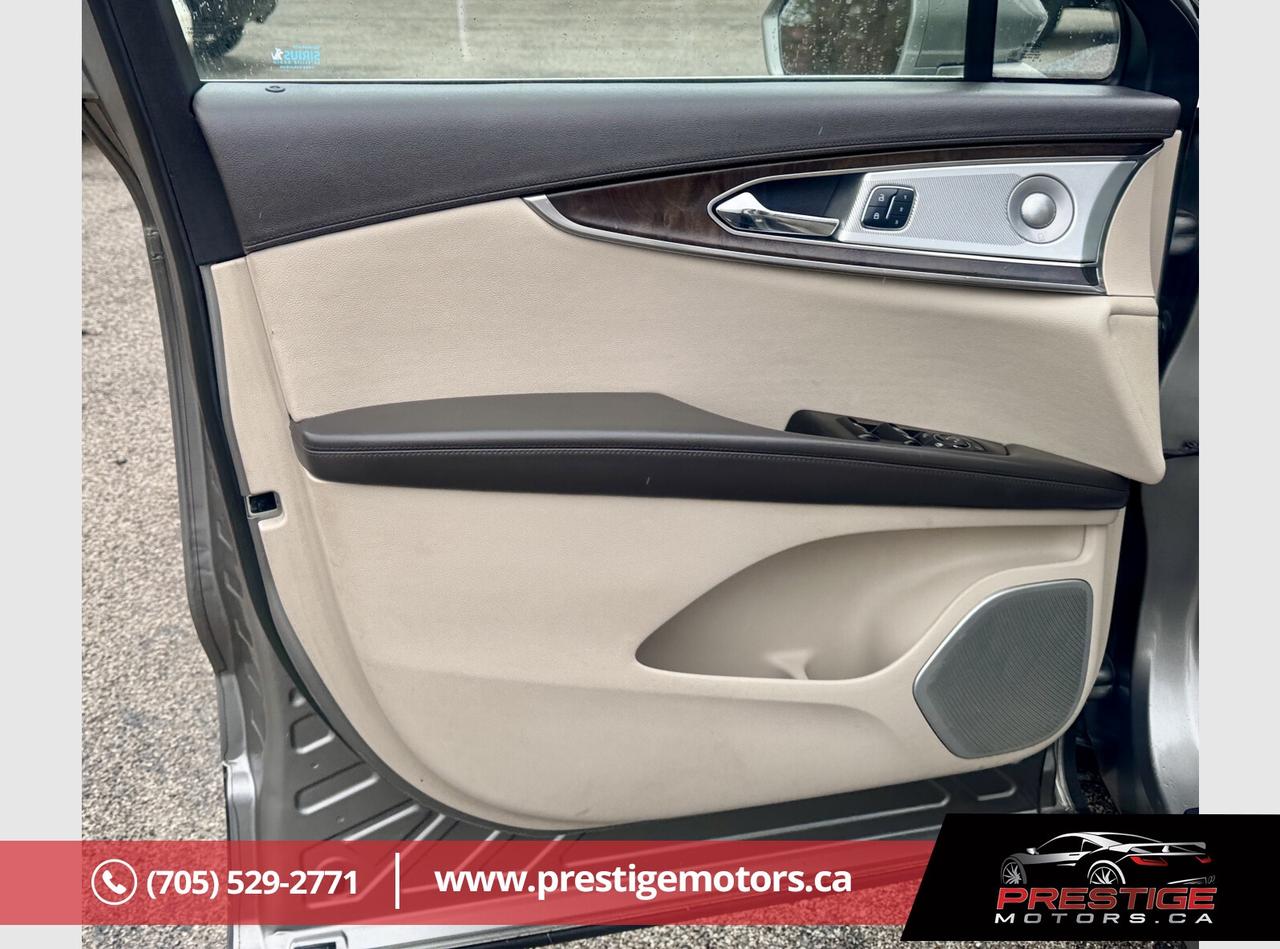 2016 Lincoln MKX Reserve Photo