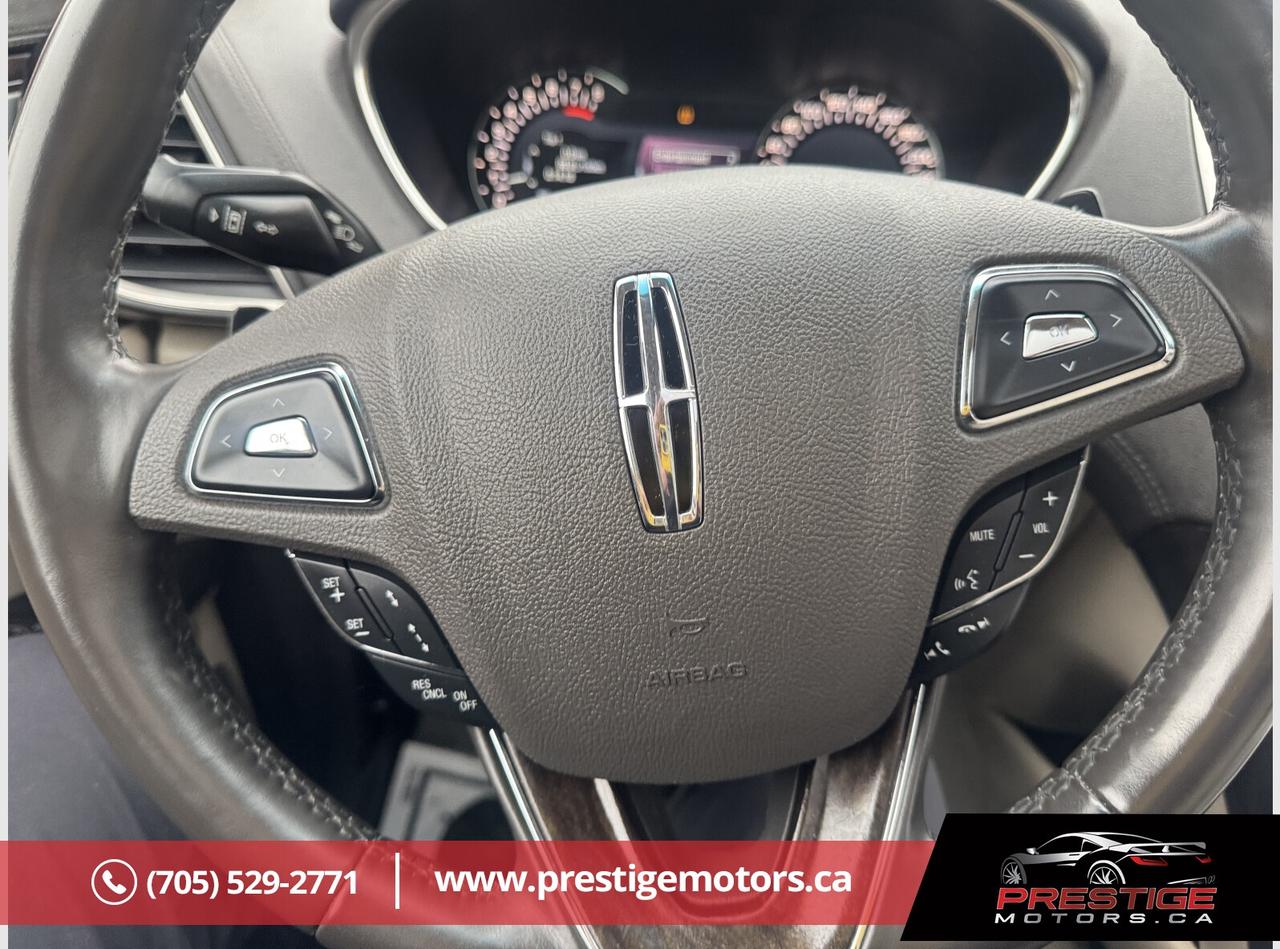 2016 Lincoln MKX Reserve Photo