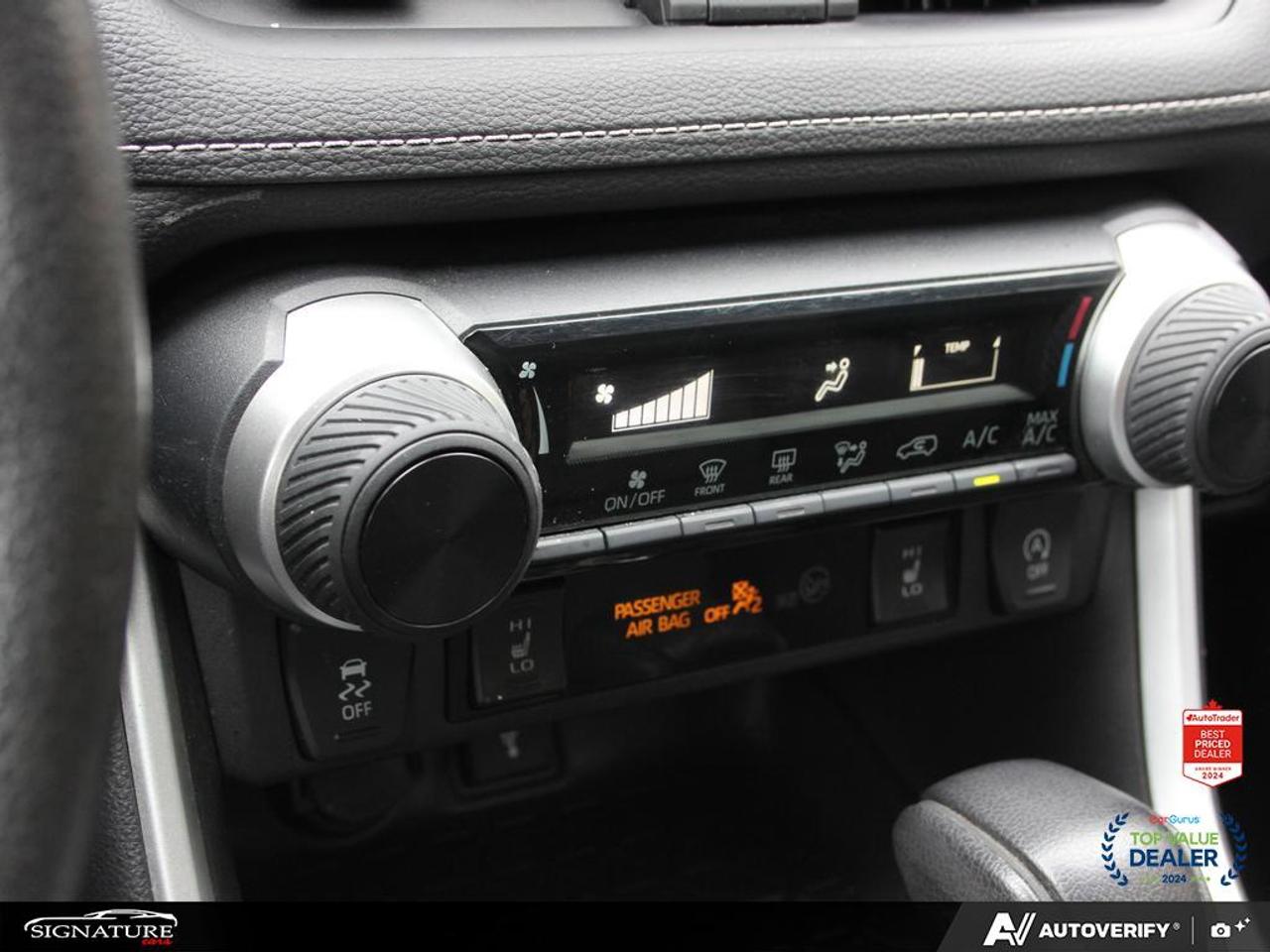 2022 Toyota RAV4 LE AWD  No Accident Carplay BSM Htd Seats Photo