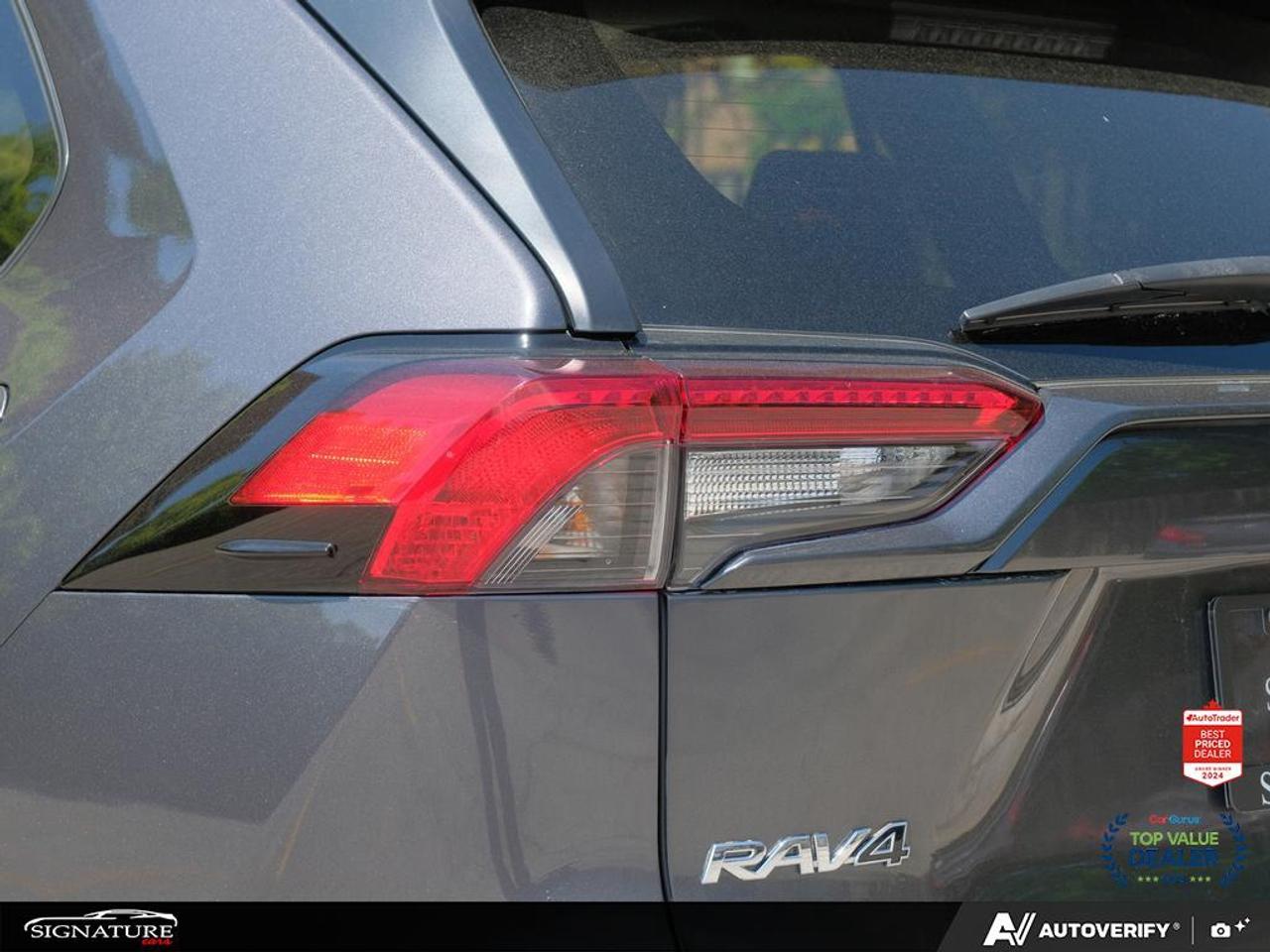 2021 Toyota RAV4 XLE AWD No Accident Sunroof Carplay BSM Photo