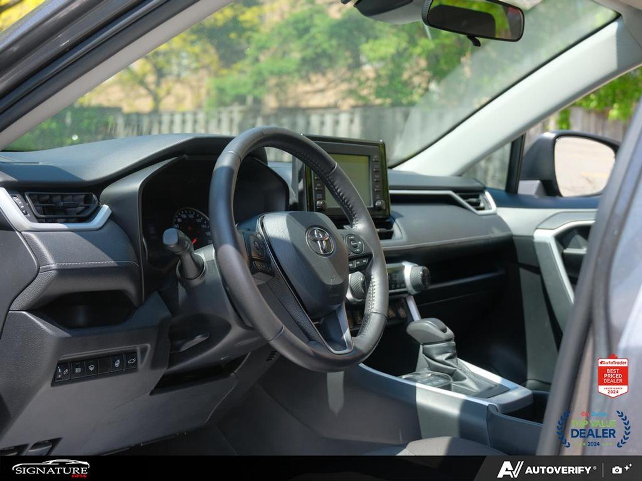 2021 Toyota RAV4 XLE AWD No Accident Sunroof Carplay BSM Photo