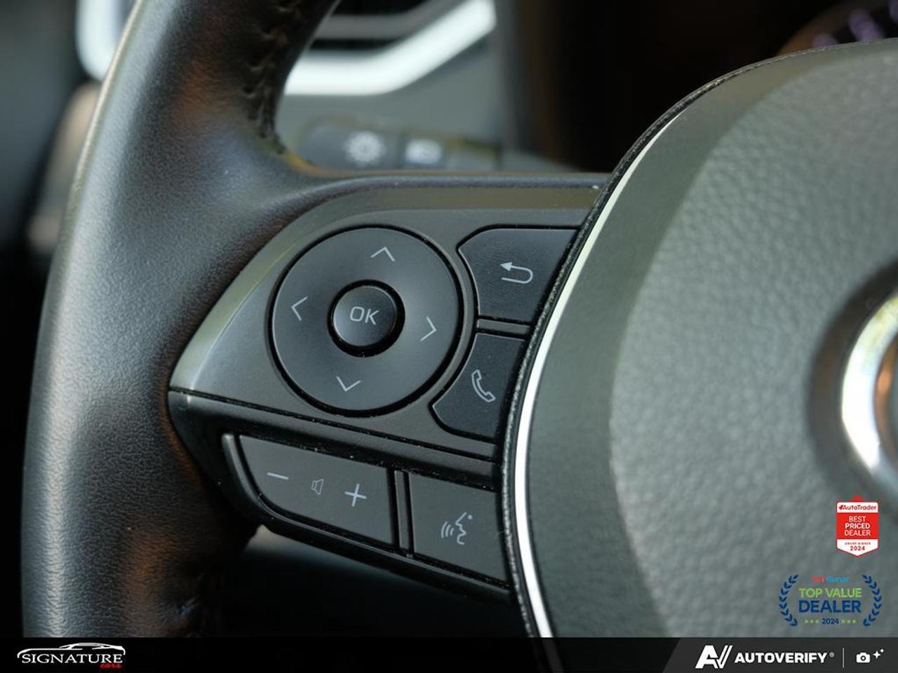 2021 Toyota RAV4 XLE AWD No Accident Sunroof Carplay BSM Photo