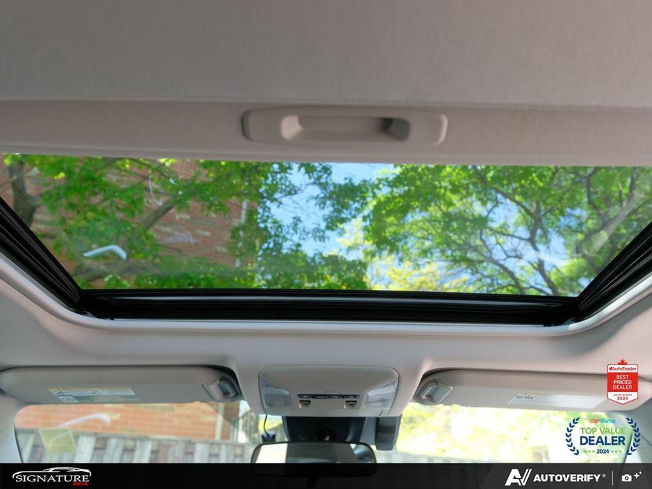 2021 Toyota RAV4 XLE AWD No Accident Sunroof Carplay BSM Photo