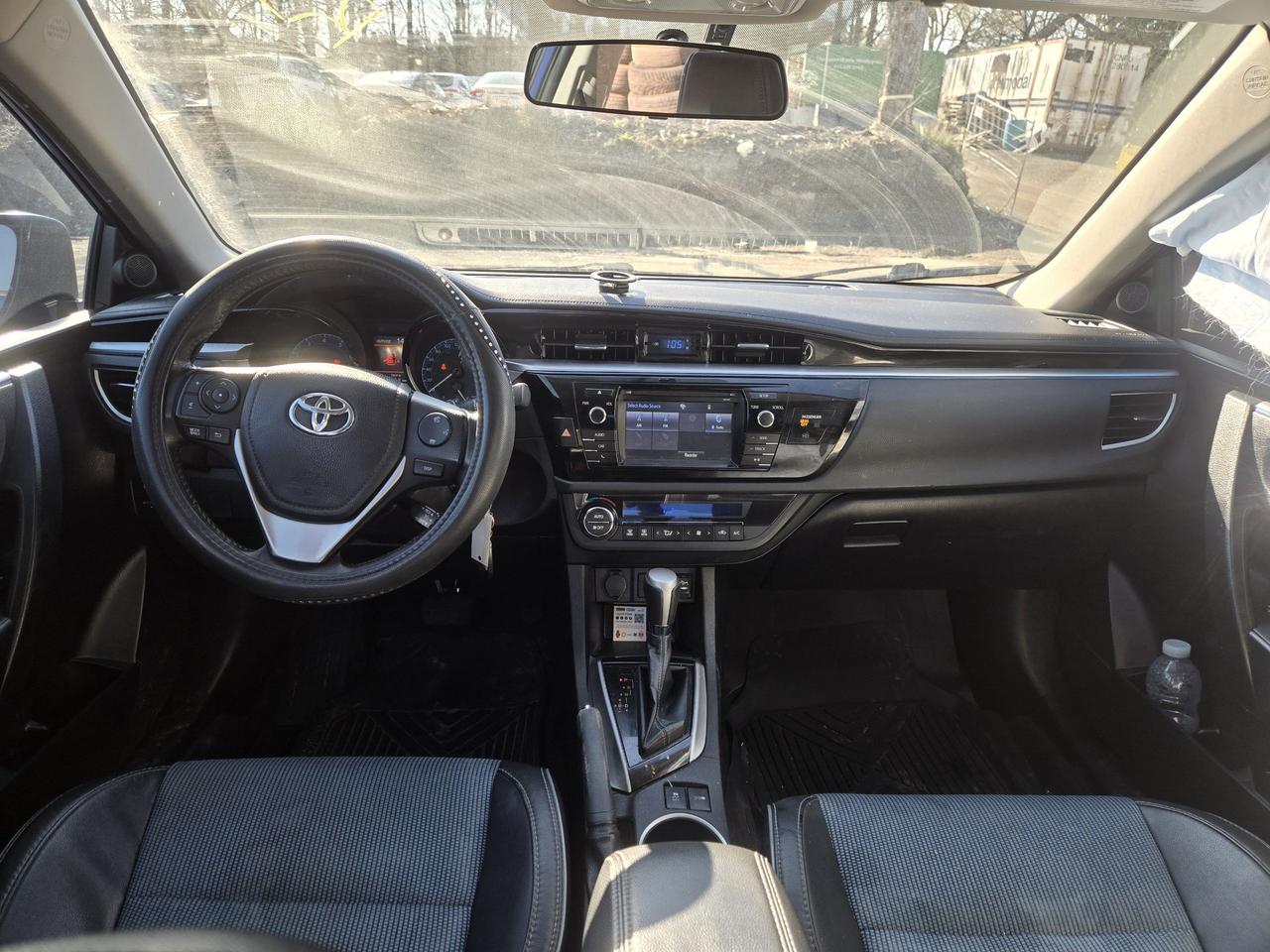 2015 Toyota Corolla S Photo