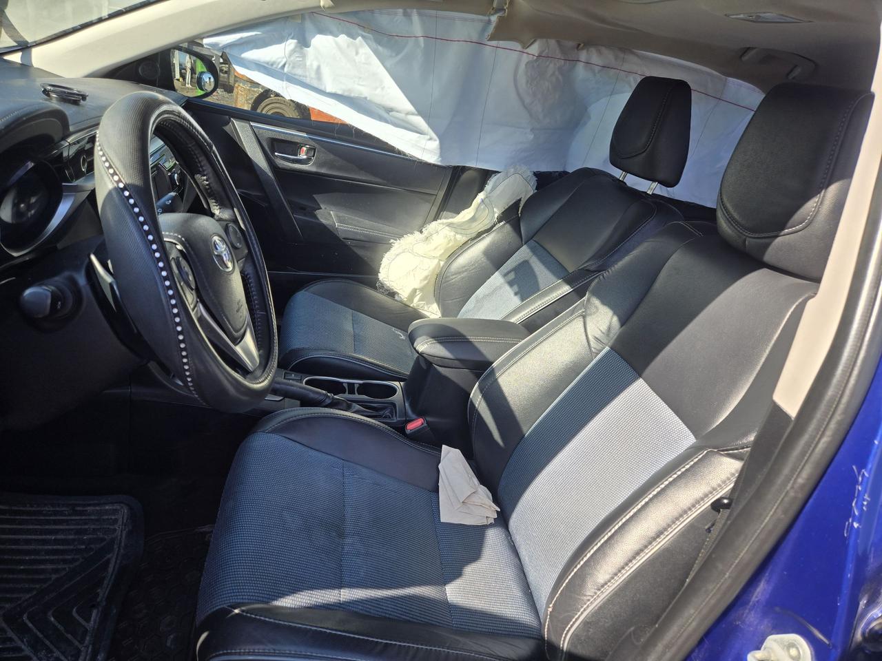 2015 Toyota Corolla S Photo