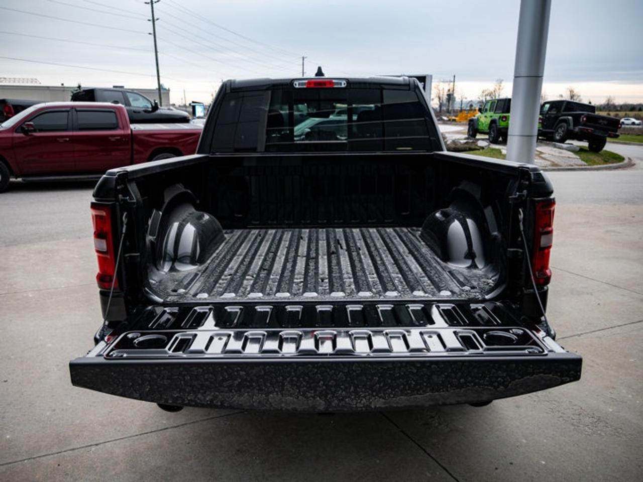 2026 RAM 1500 Express Photo