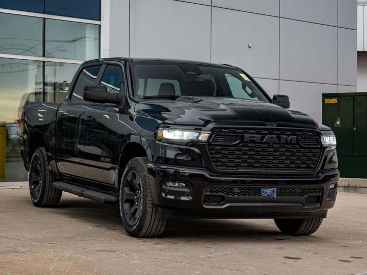 2026 RAM 1500 Express Photo