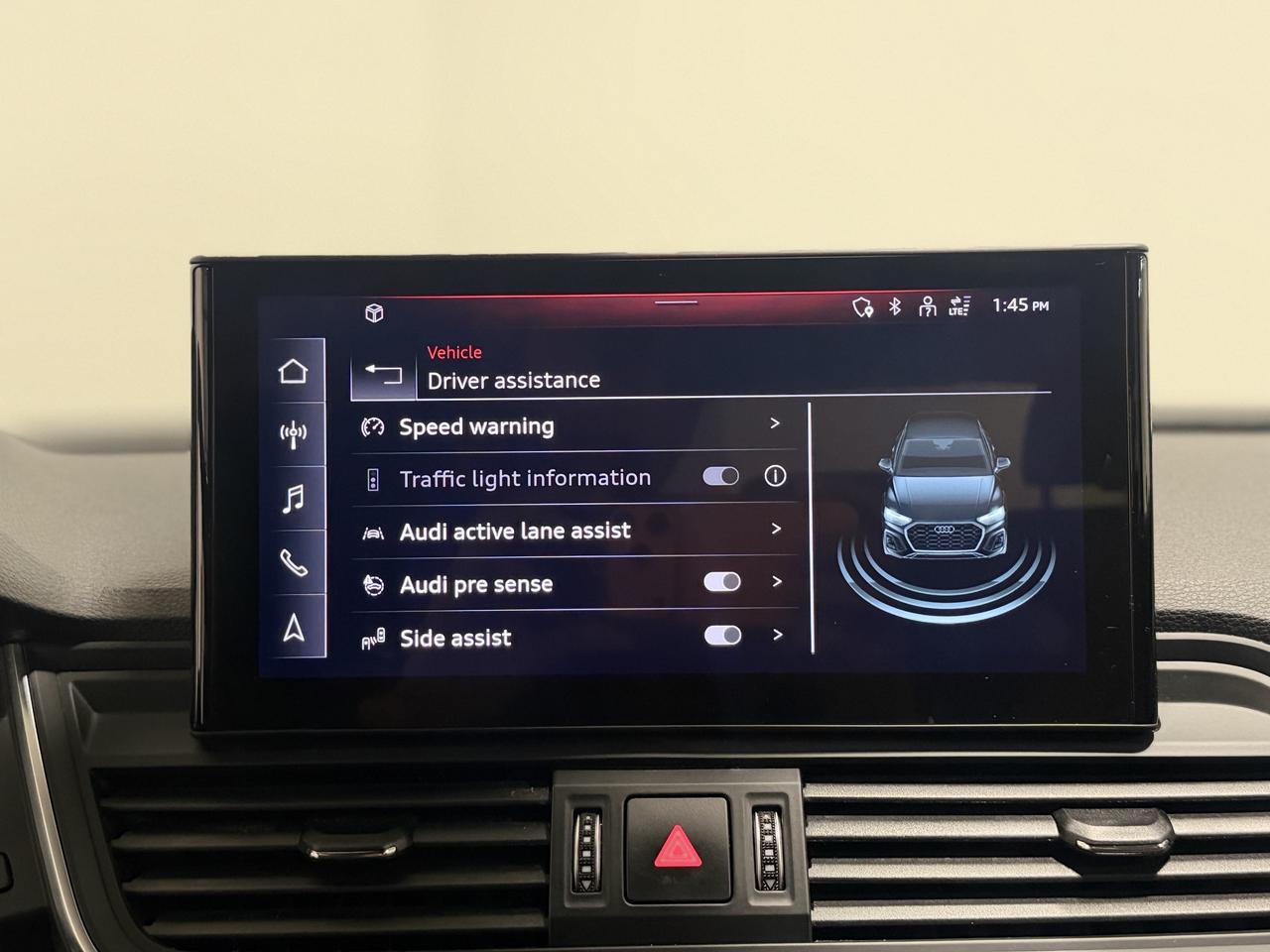 2022 Audi Q5 Komfort Photo