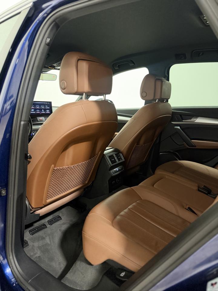 2022 Audi Q5 Komfort Photo