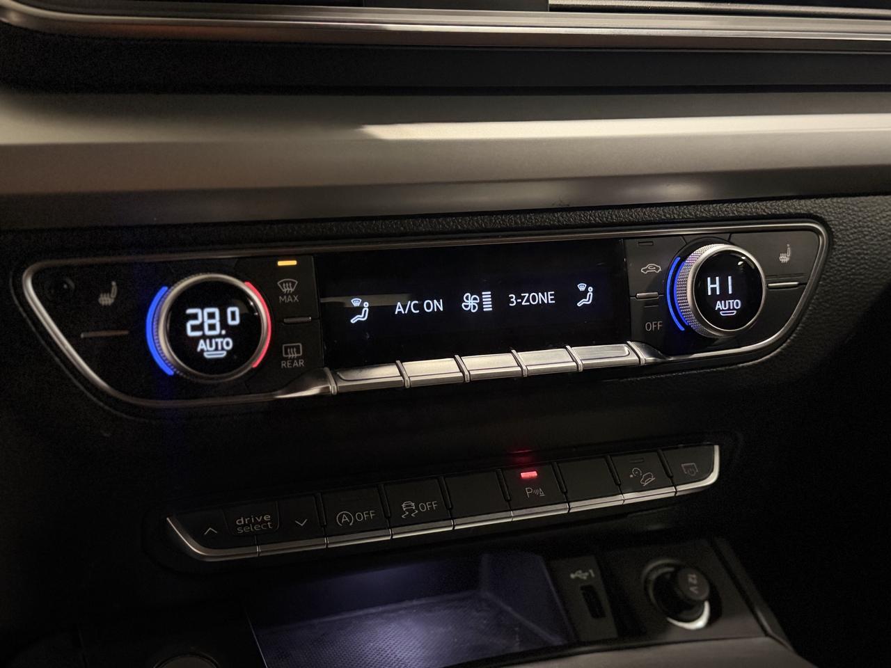 2022 Audi Q5 Komfort Photo