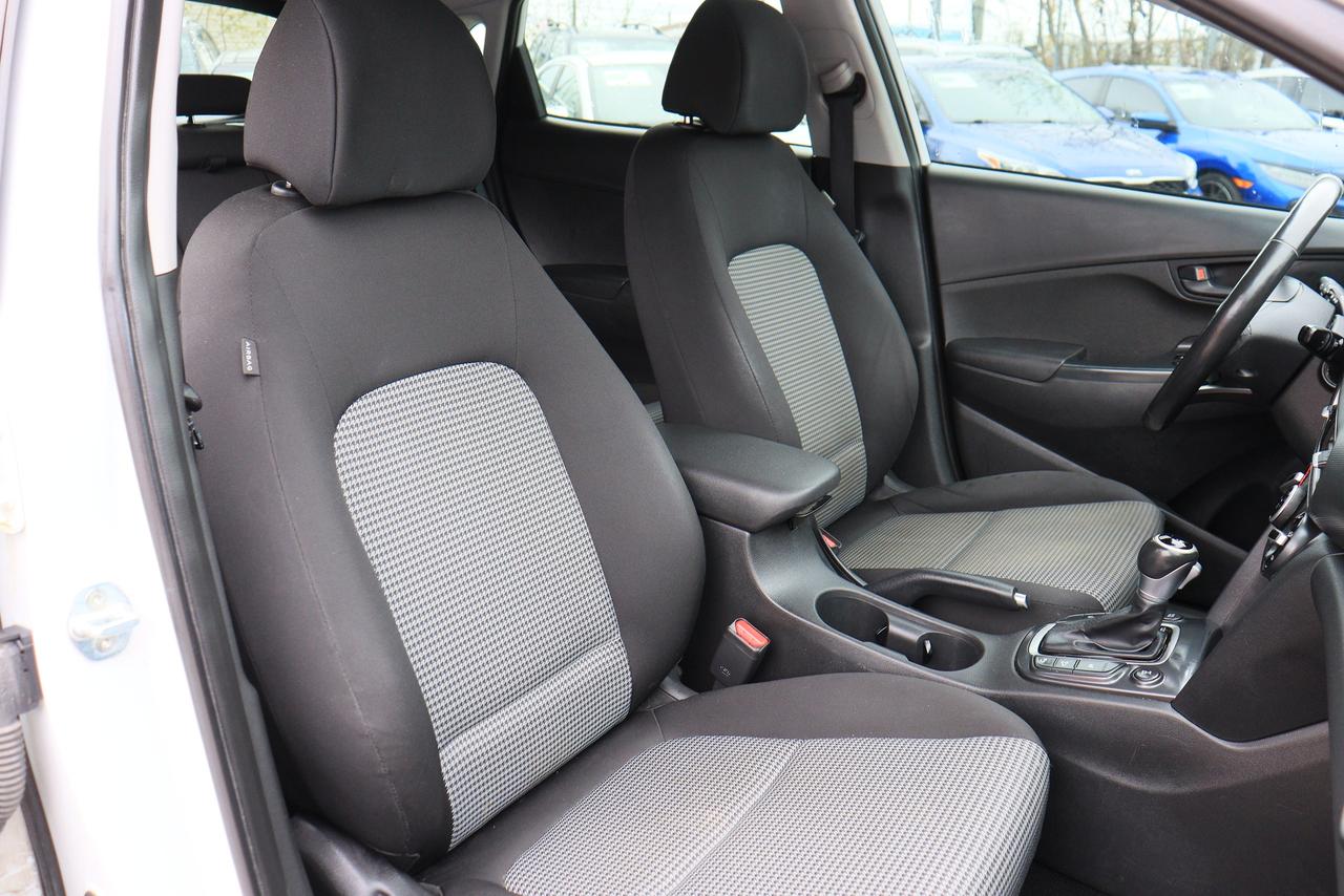 2018 Hyundai KONA Preferred | AWD | Cam | CarPlay | BSM | Tinted ++ Photo73