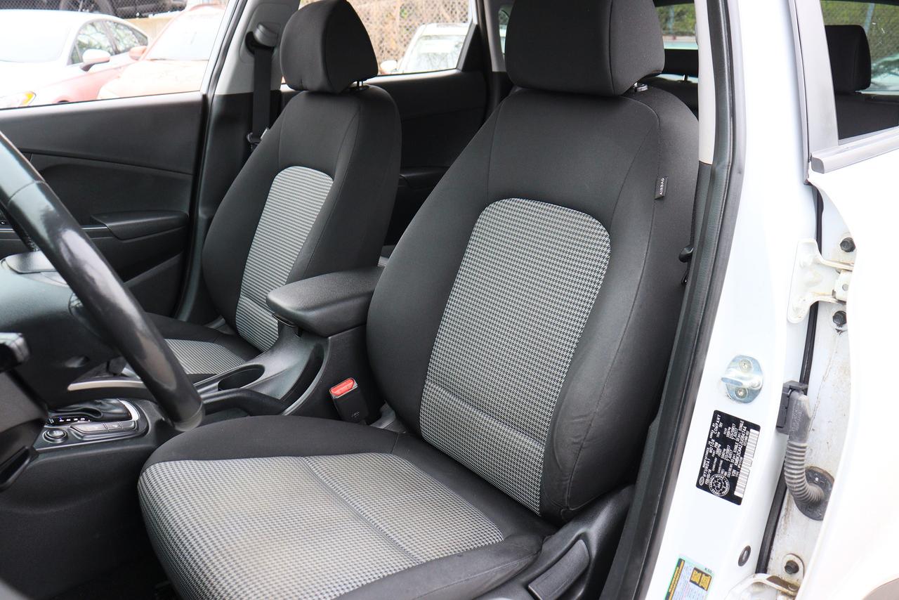 2018 Hyundai KONA Preferred | AWD | Cam | CarPlay | BSM | Tinted ++ Photo69