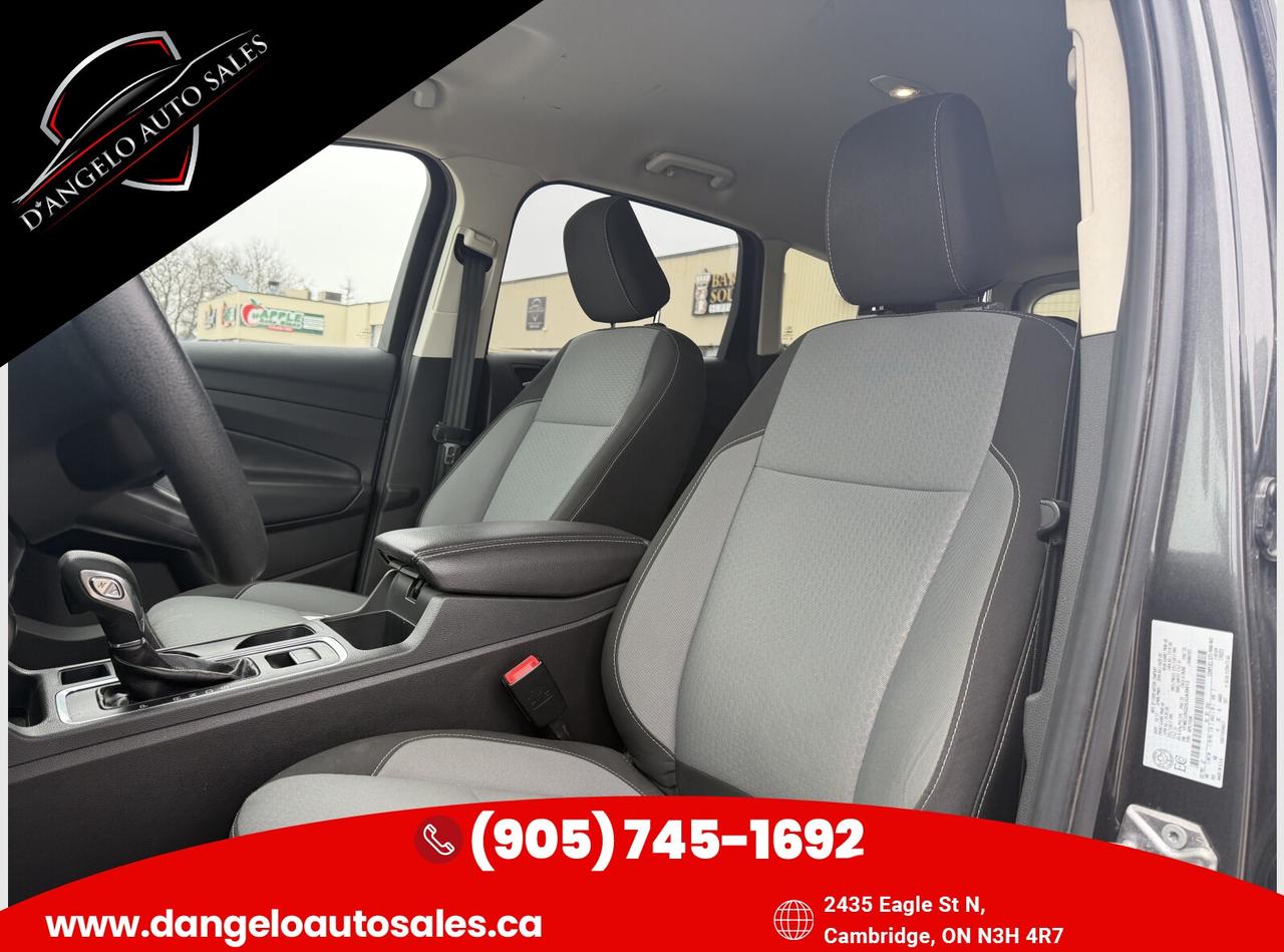 2018 Ford Escape SE Photo