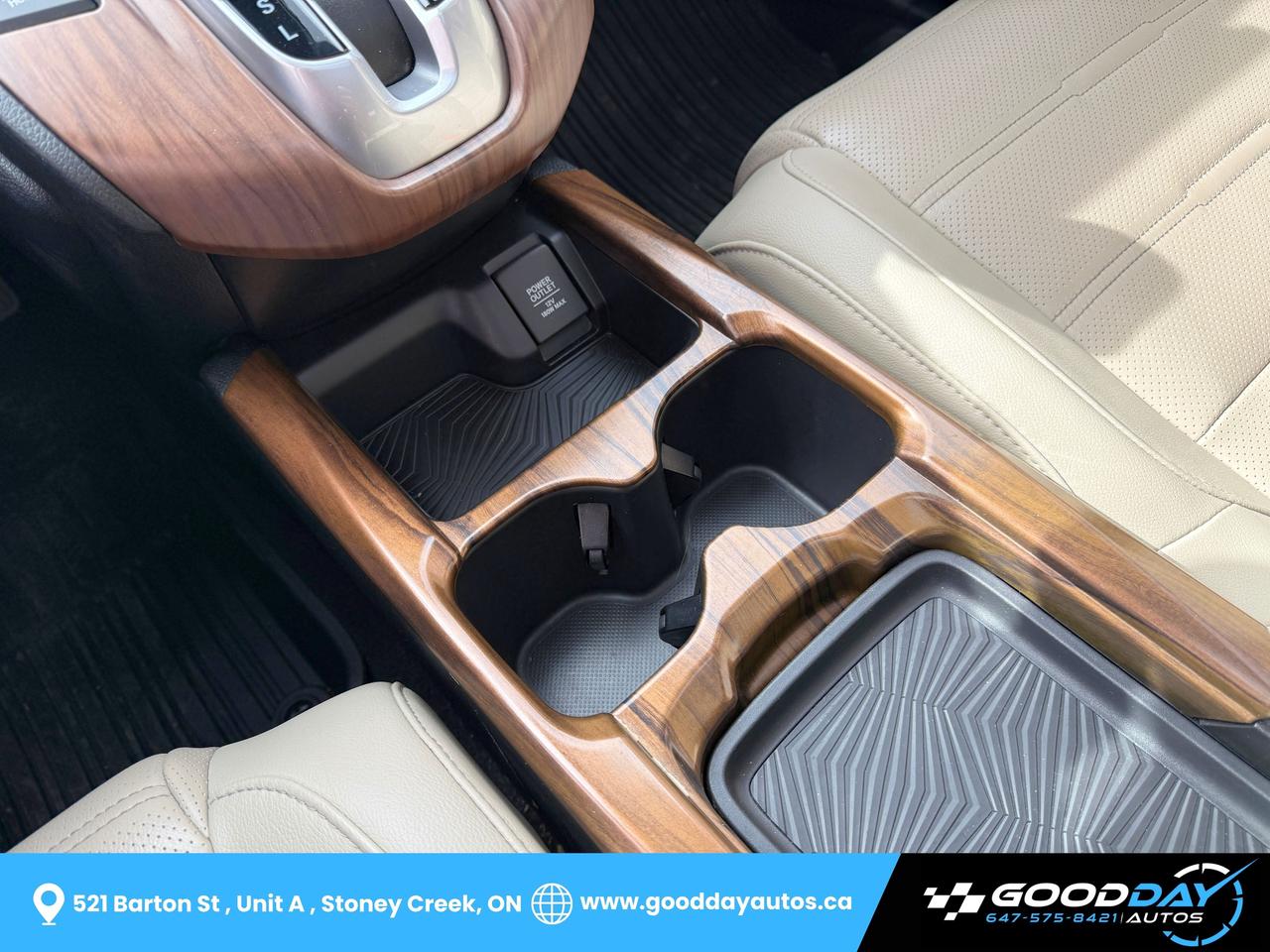 2018 Honda CR-V Touring FULLY LOADED CLEAN CARFAX SERVICE RECORDS Photo