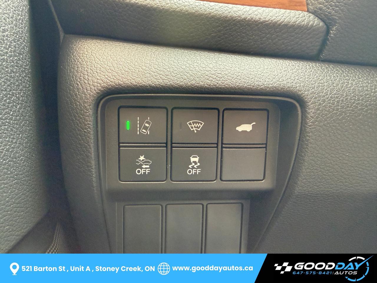 2018 Honda CR-V Touring FULLY LOADED CLEAN CARFAX SERVICE RECORDS Photo