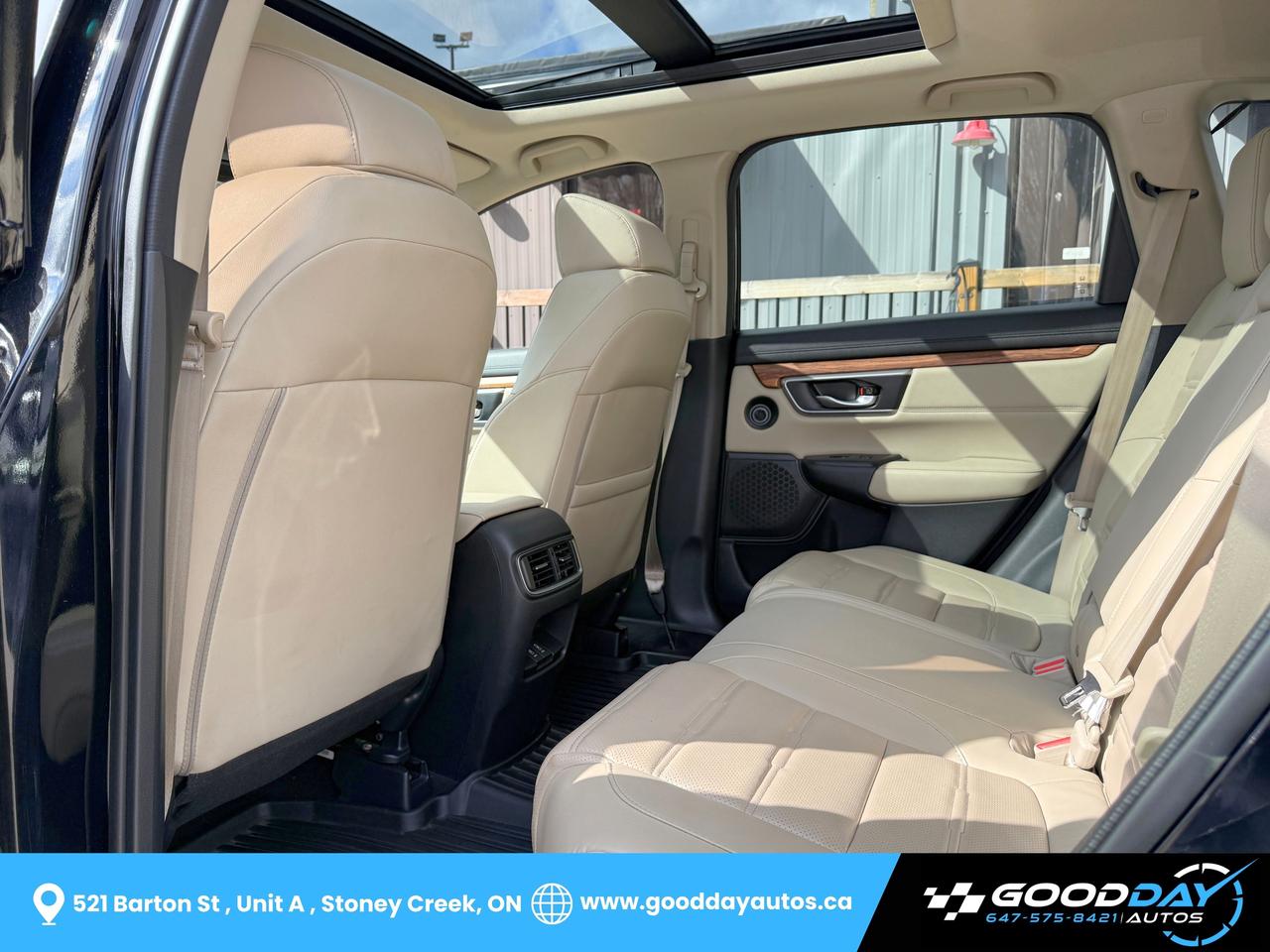 2018 Honda CR-V Touring FULLY LOADED CLEAN CARFAX SERVICE RECORDS Photo