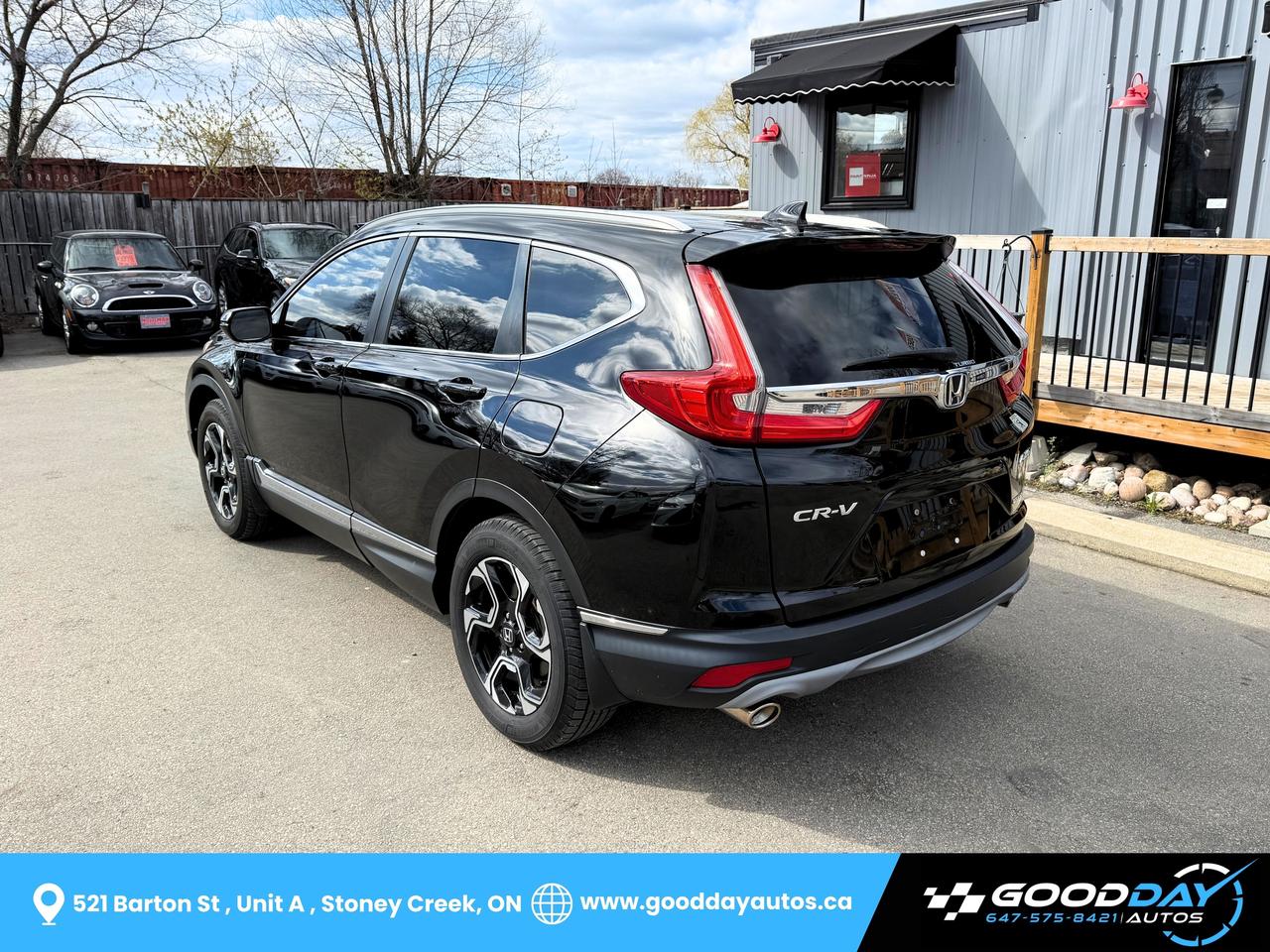 2018 Honda CR-V Touring FULLY LOADED CLEAN CARFAX SERVICE RECORDS Photo