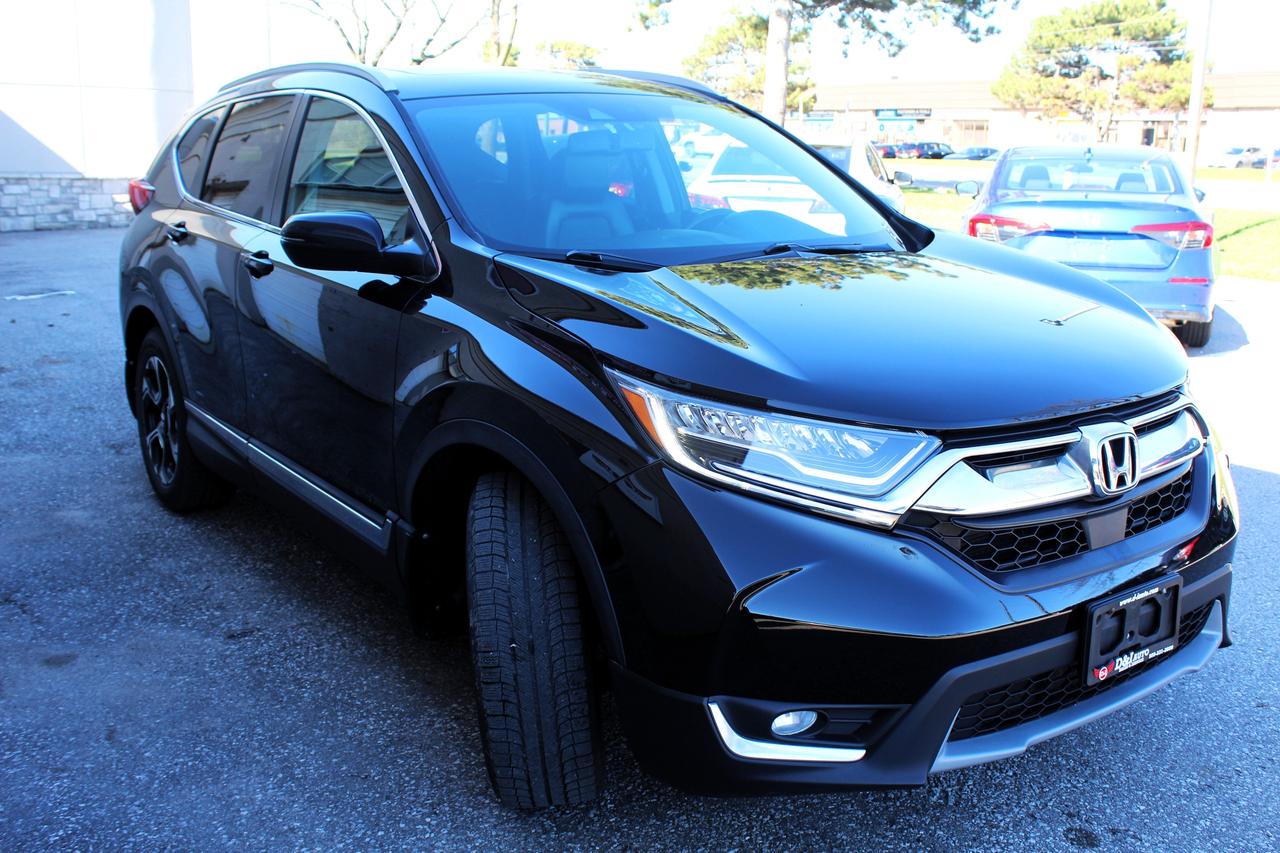 2017 Honda CR-V Touring Photo