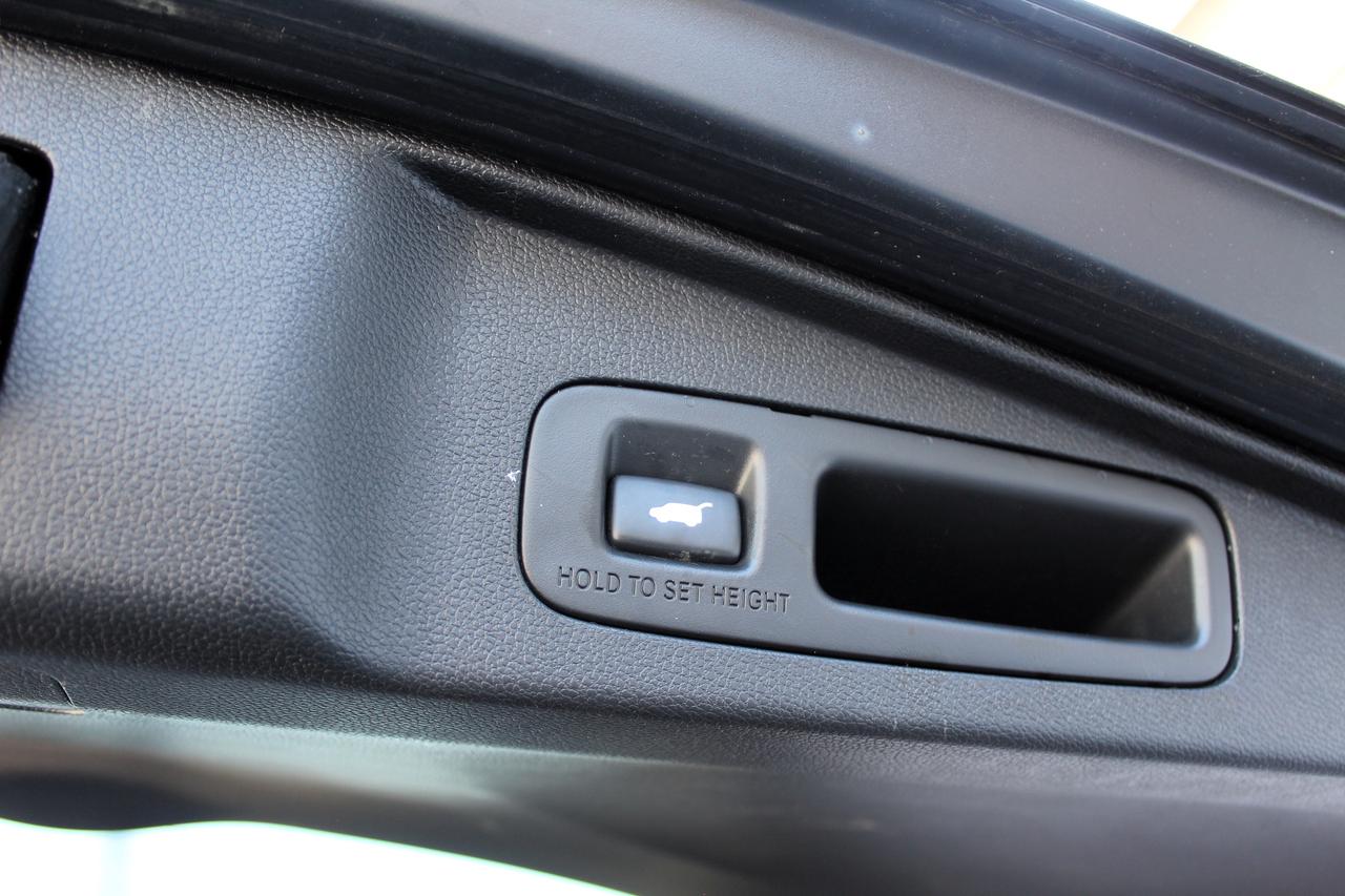 2017 Honda CR-V Touring Photo