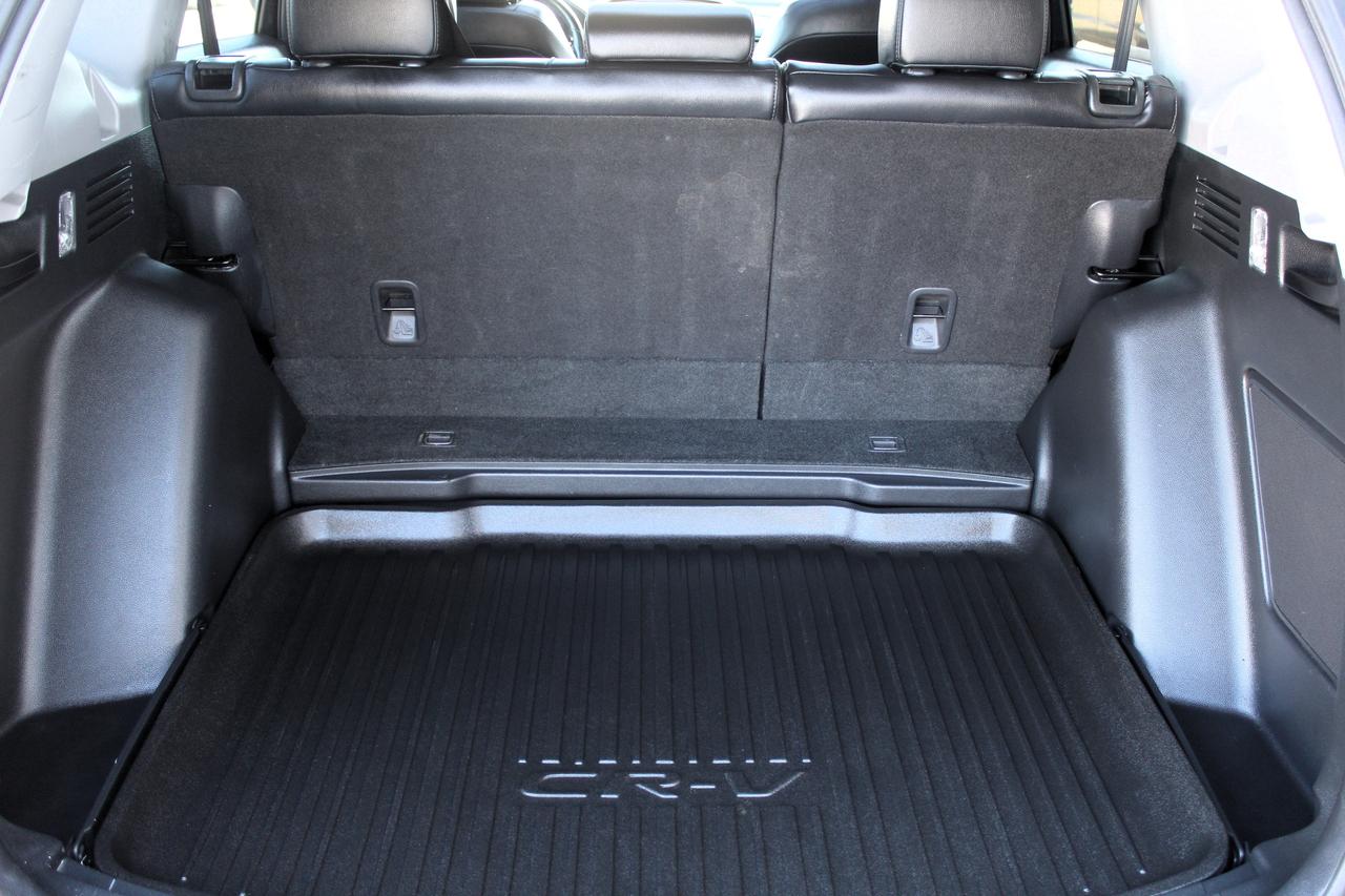 2017 Honda CR-V Touring Photo