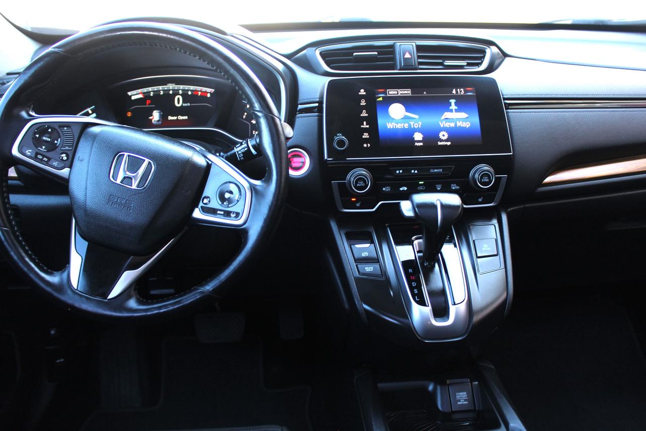 2017 Honda CR-V Touring Photo