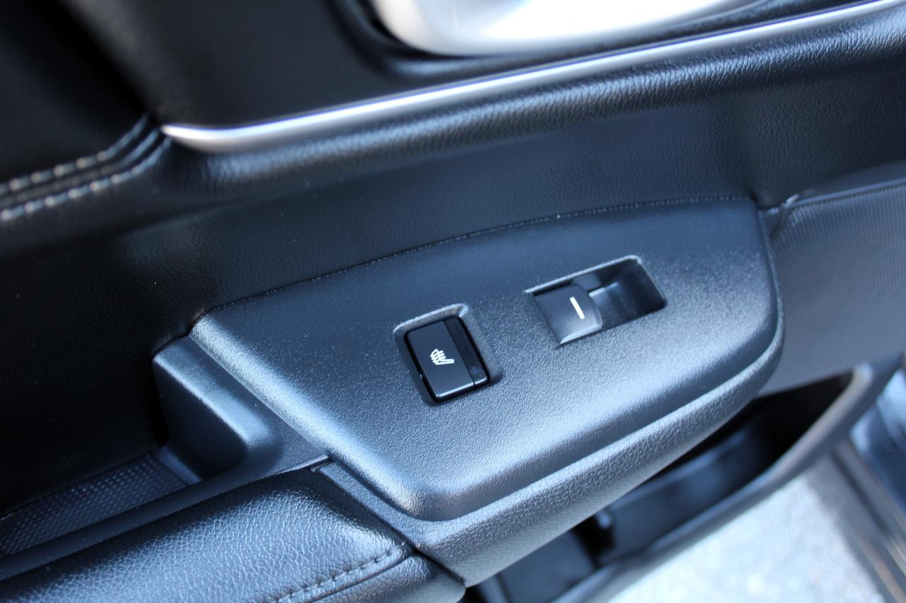 2017 Honda CR-V Touring Photo