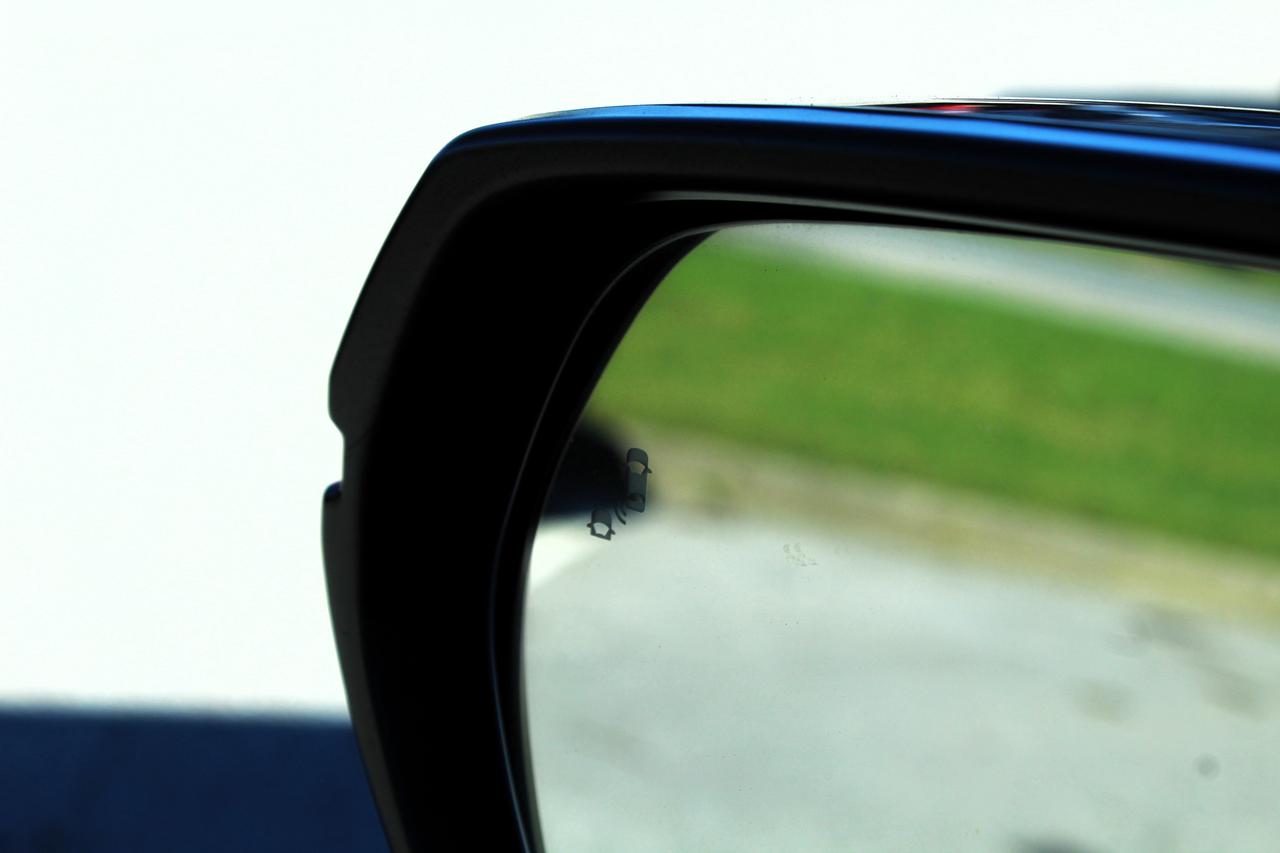 2017 Honda CR-V Touring Photo