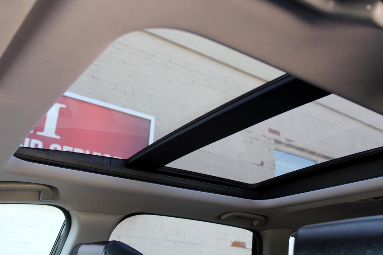 2017 Honda CR-V Touring Photo