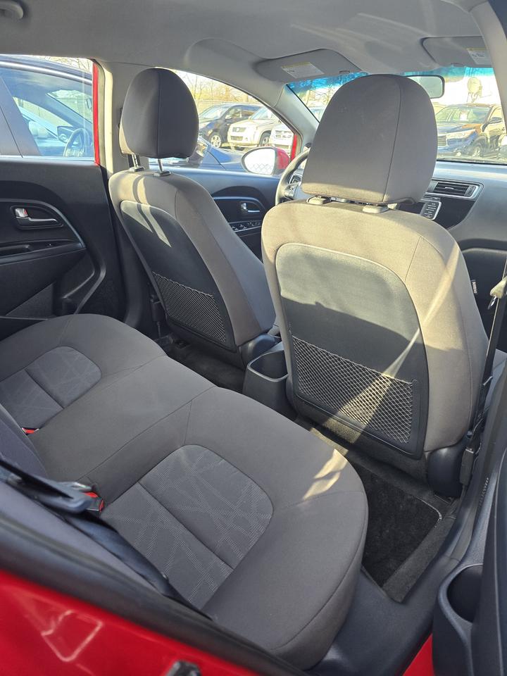 2016 Kia Rio LX Photo