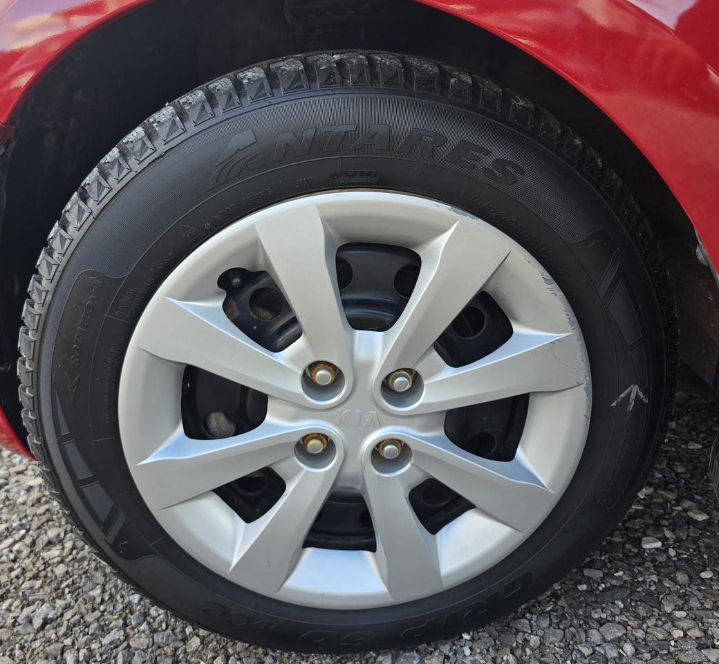 2016 Kia Rio LX Photo