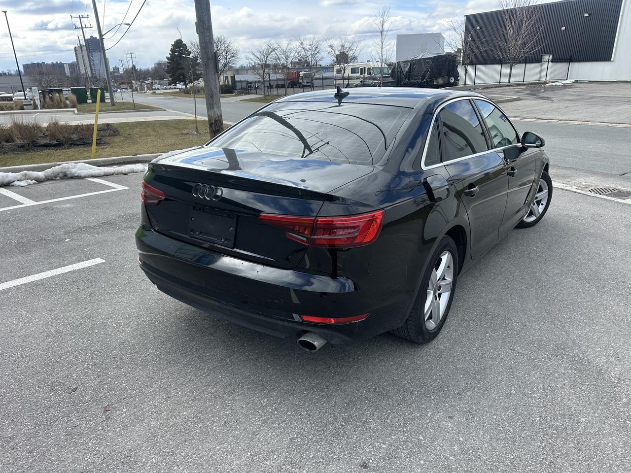2017 Audi A4 Premium Photo