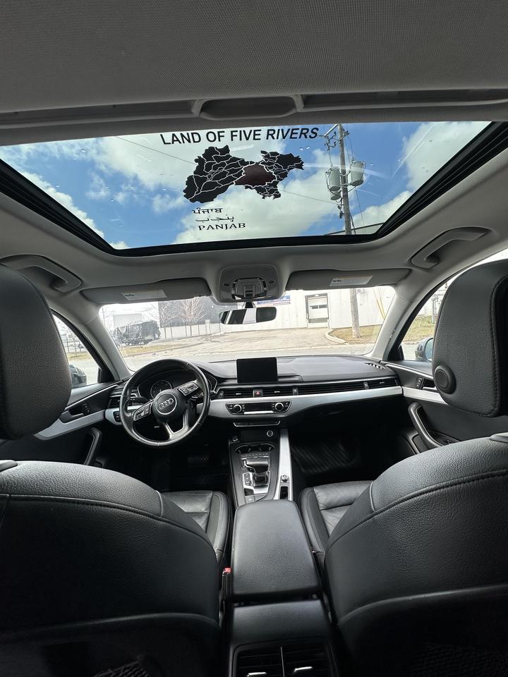 2017 Audi A4 Premium Photo