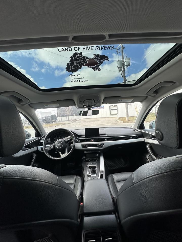 2017 Audi A4 Premium Photo