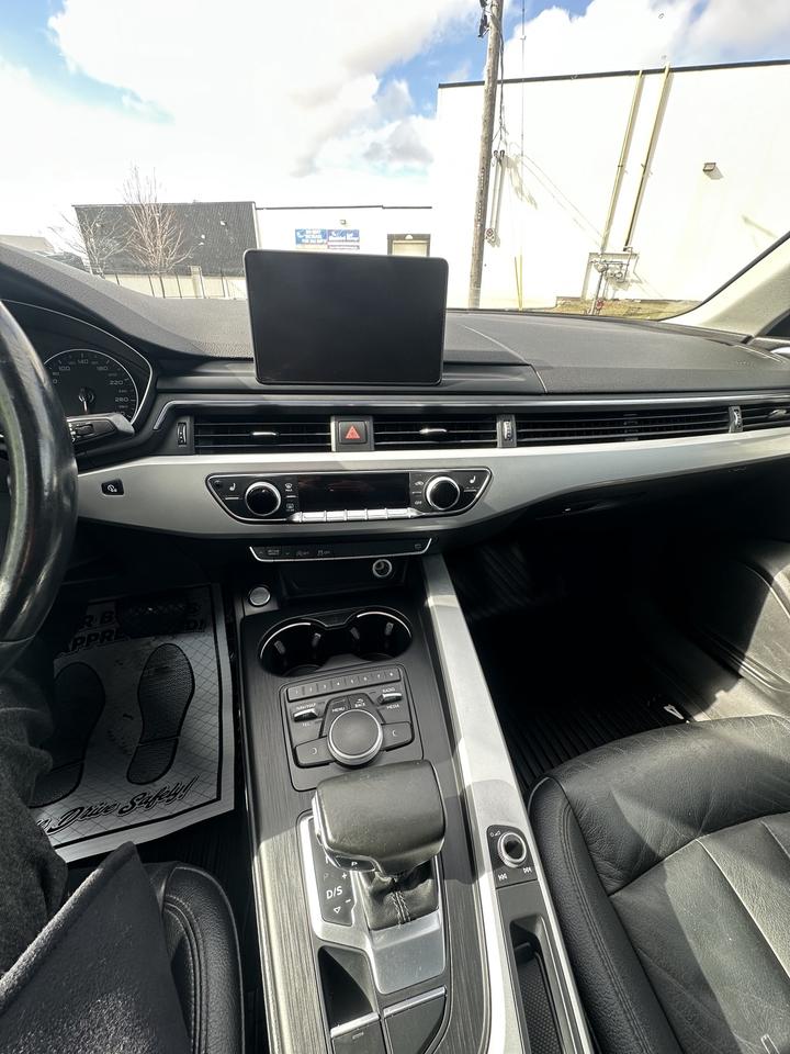2017 Audi A4 Premium Photo