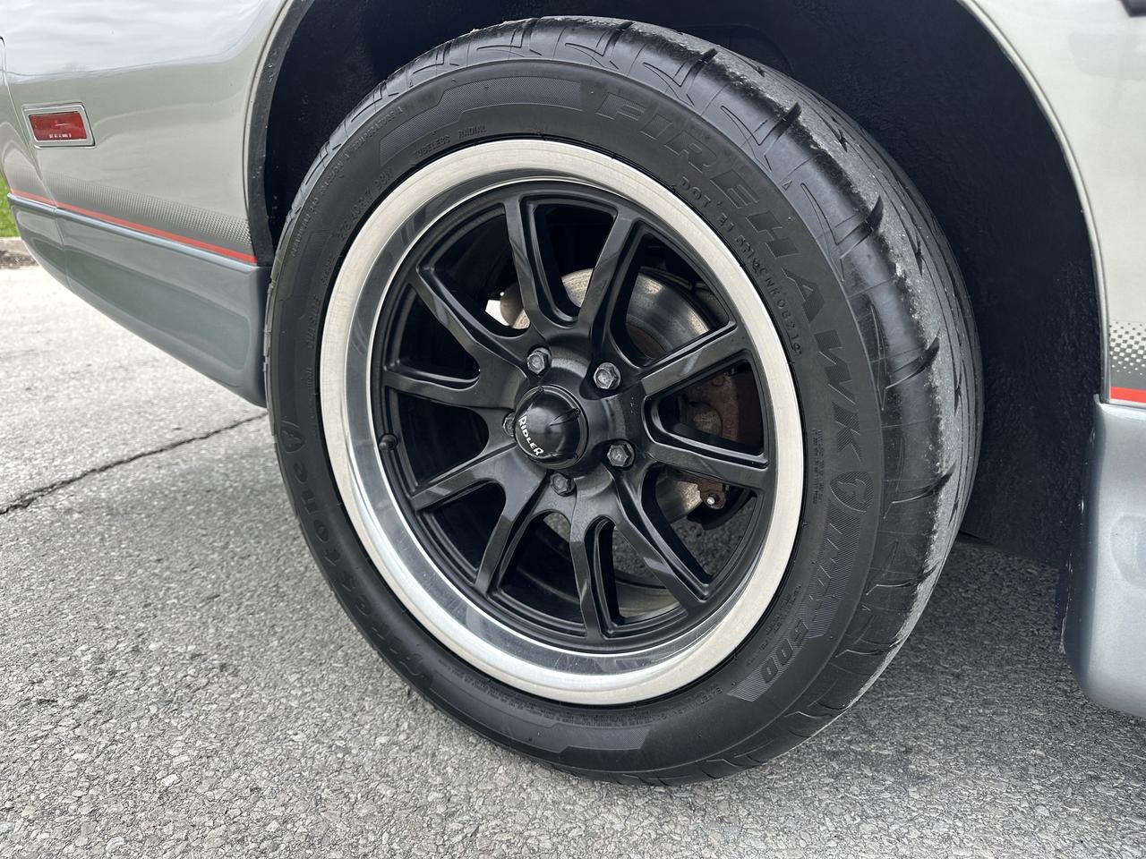 1985 Pontiac Firebird Automatic Am Photo