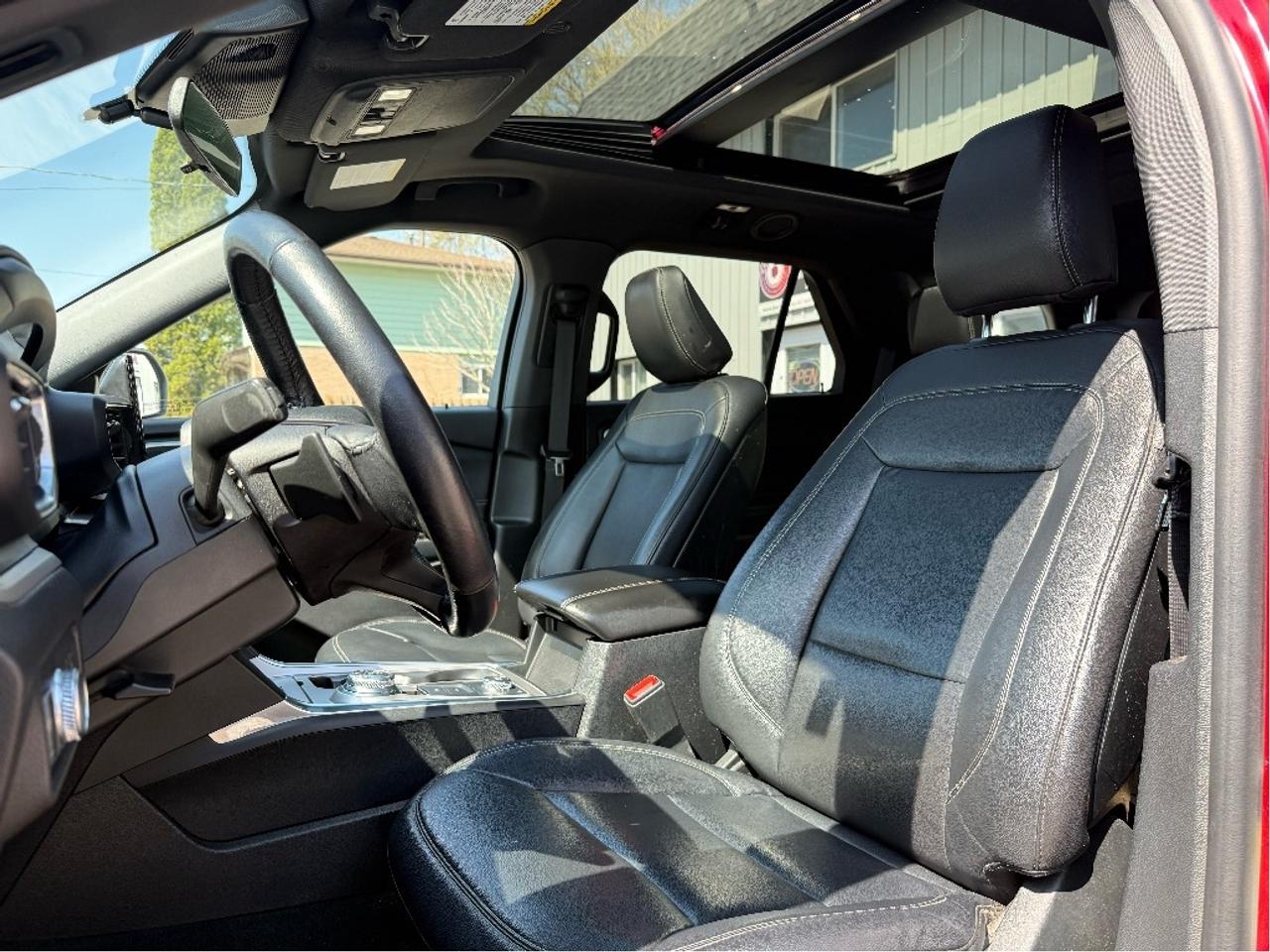 2020 Ford Explorer XLT   Pano Roof   Apple Carplay   Navi Photo