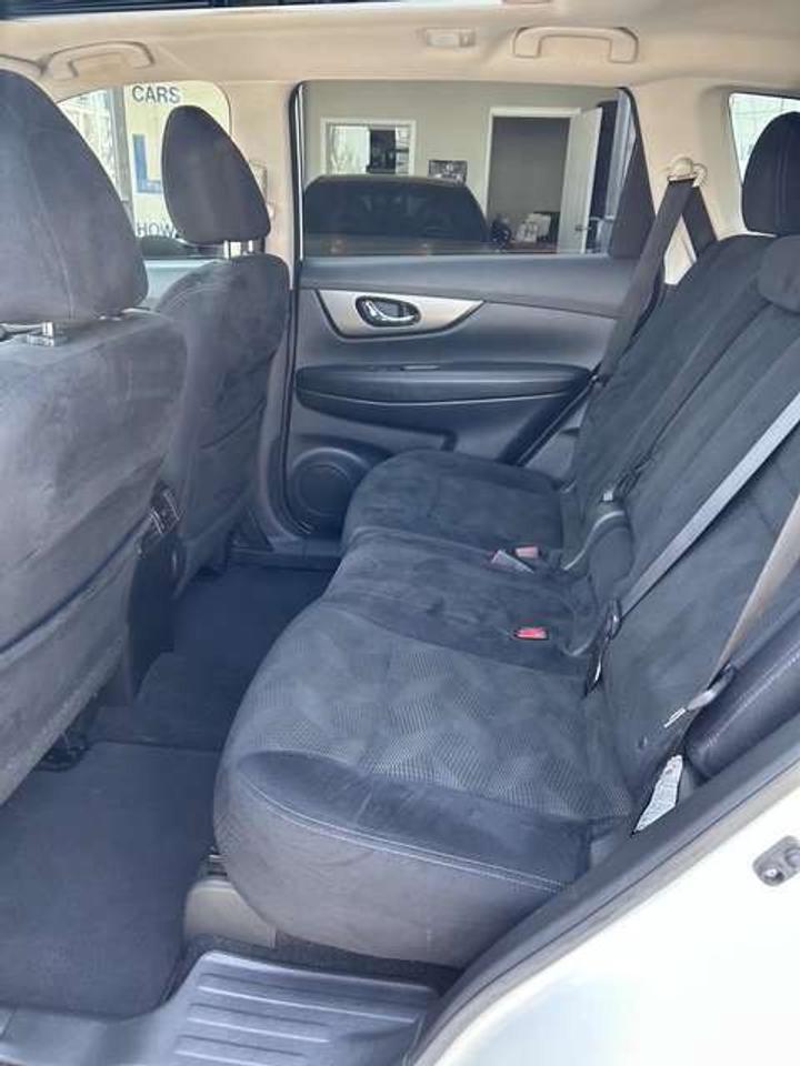2015 Nissan Rogue AWD 4dr SV   PANORAMIC ROOF   LOADED Photo