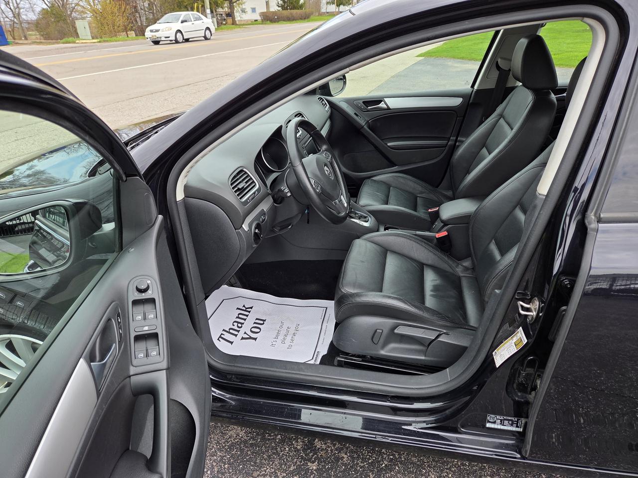 2013 Volkswagen Golf 5dr HB Auto Highline,Only 107Kms,Sunroof,Leather. Photo