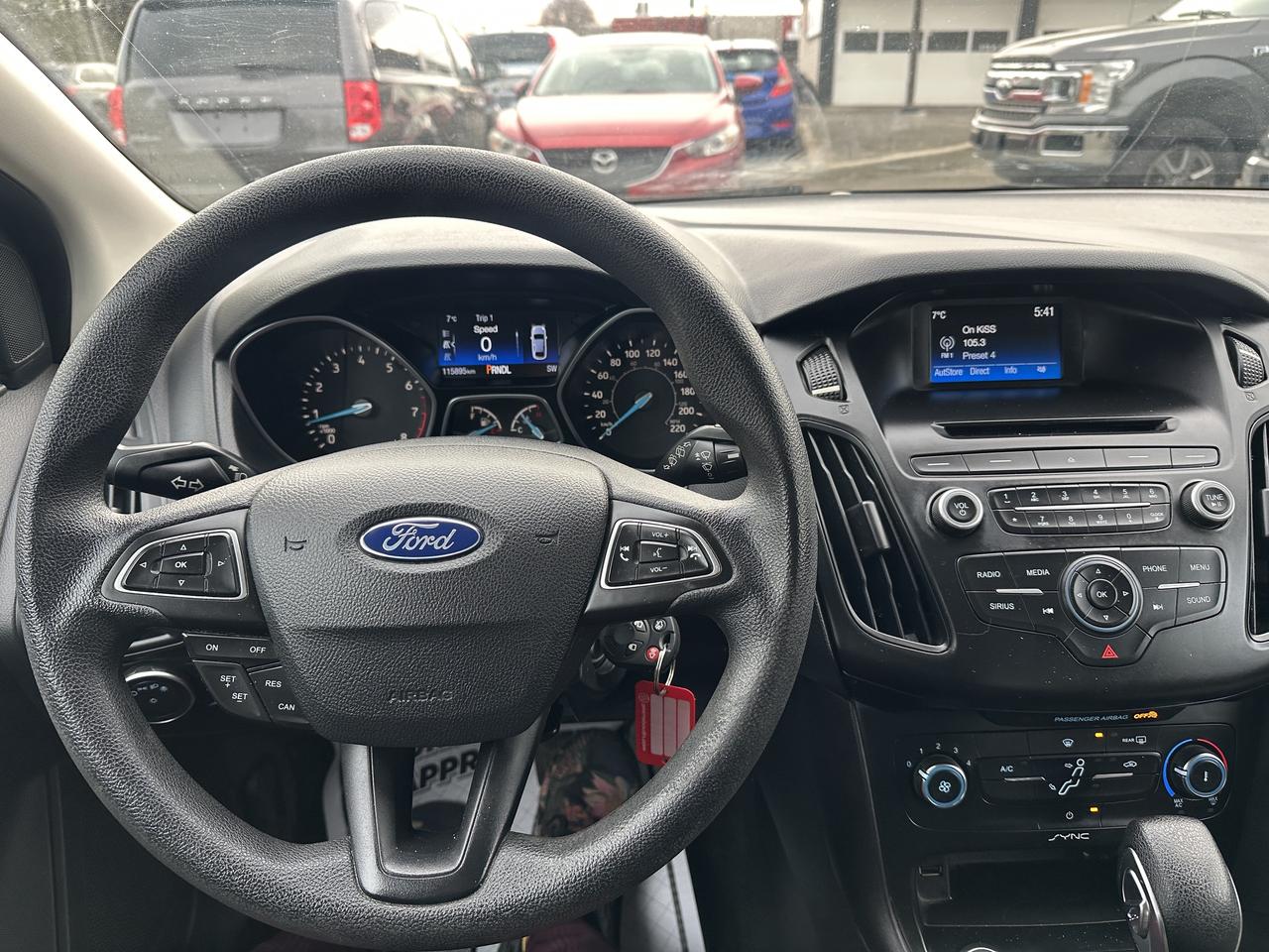 2017 Ford Focus Hatchback SE **ONE OWNER** CLEAN CARFAX** Photo