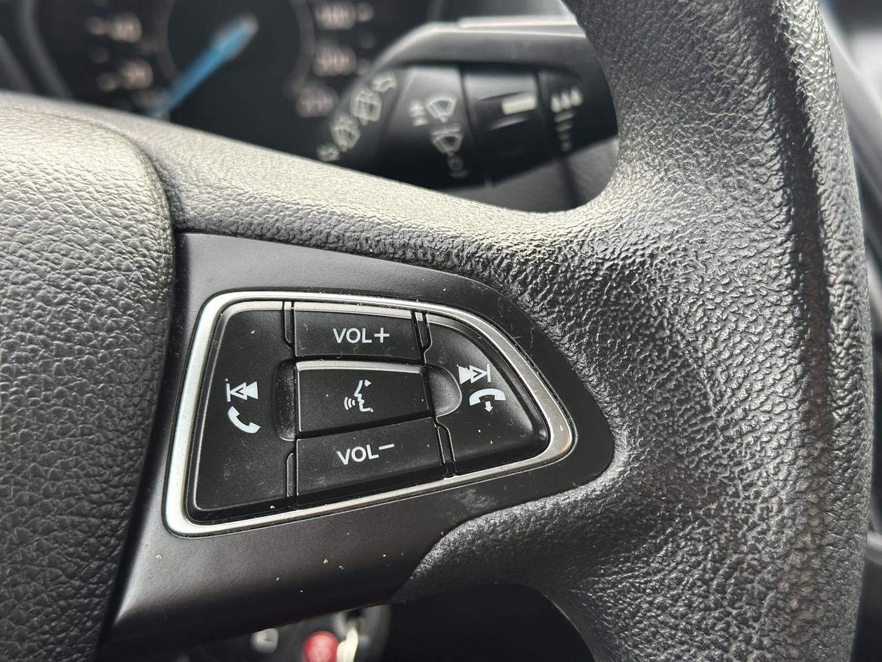 2017 Ford Focus Hatchback SE **ONE OWNER** CLEAN CARFAX** Photo