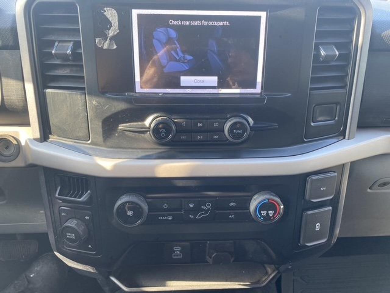 2023 Ford F-150 XLT CREW CAB STD BED 4WD SUPERCREW Photo