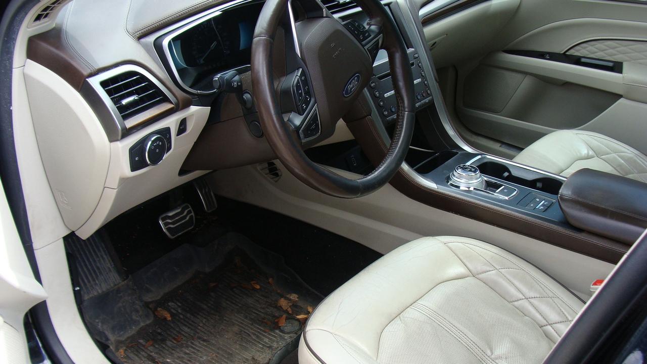 2018 Ford Fusion Energi TITANIUM/PLATINUM Plug-In Hybrid Photo