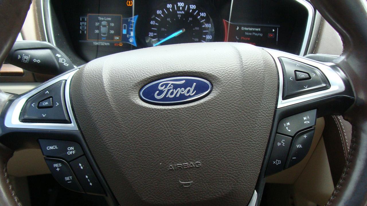 2018 Ford Fusion Energi TITANIUM/PLATINUM Plug-In Hybrid Photo