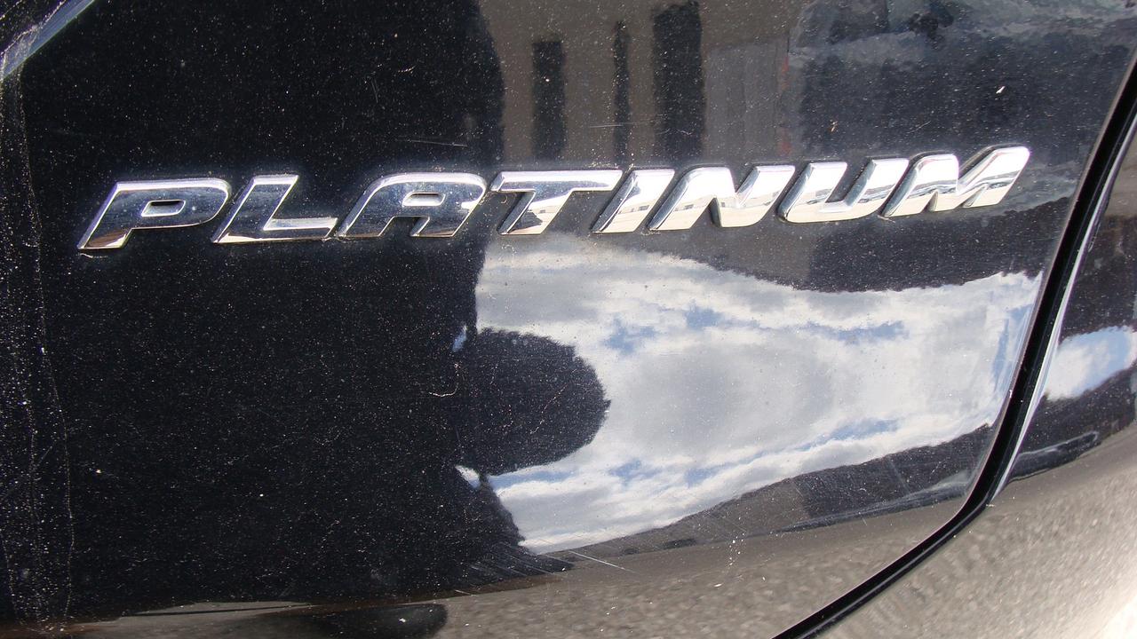 2018 Ford Fusion Energi TITANIUM/PLATINUM Plug-In Hybrid Photo