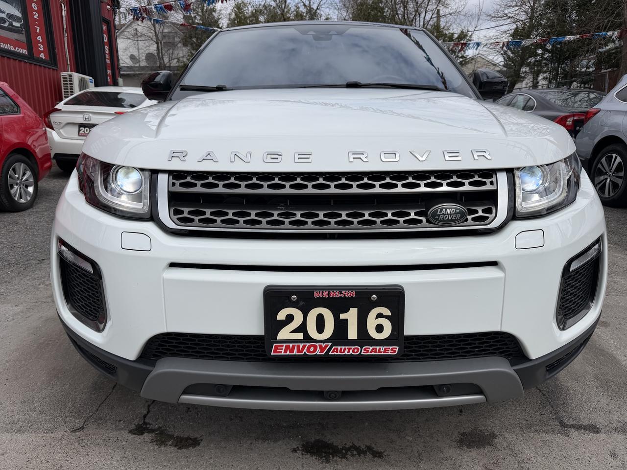 2016 Land Rover Range Rover Evoque HSE Photo